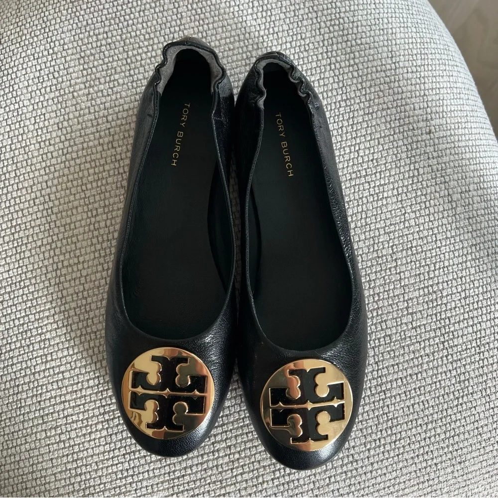 Tory Burch Claire Leather Ballet Ballerina Flats in Black Gold Hardware NWOB